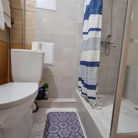 Pobedy Flat Apartment